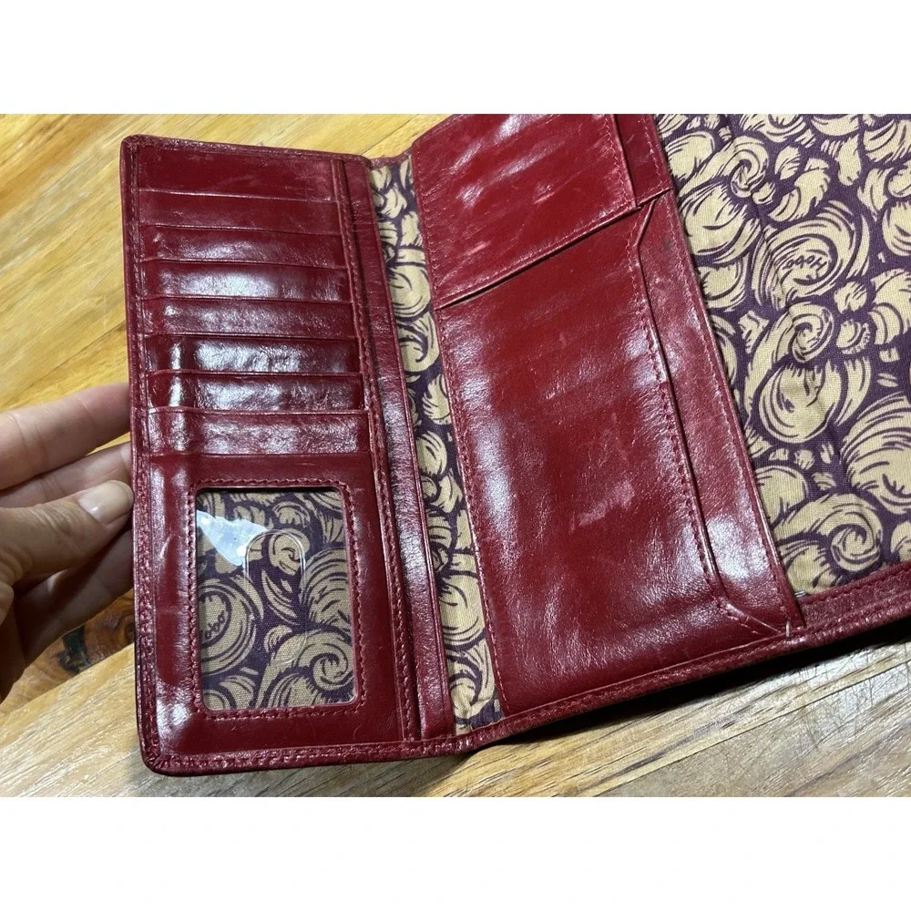 Hobo Original Sadie Red Leather Trifold Wallet Clutch Magnetic Closure EUC